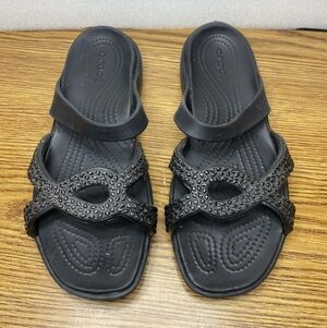 Crocs Womens Sandals Black Studded Crossover Slip On Size 10M Comfort Beach